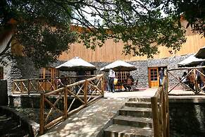 Mara Sun Lodge