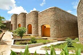 Mara Sun Lodge