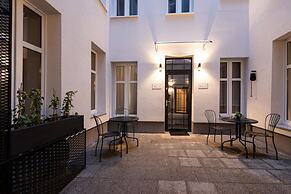 2homerent Estrella 9 Old Town View