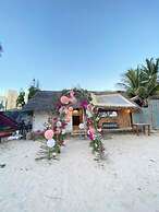 The New Big Tree Beach Resort