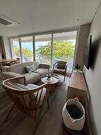Bayside 201 Apartments