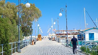 Finikoudes Marina View 102