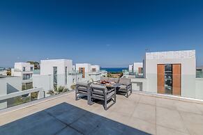 By The Beach - Aura Villa