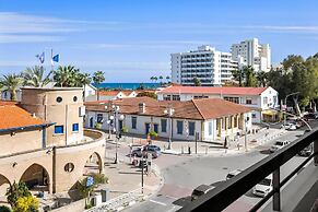 Finikoudes Marina View 202