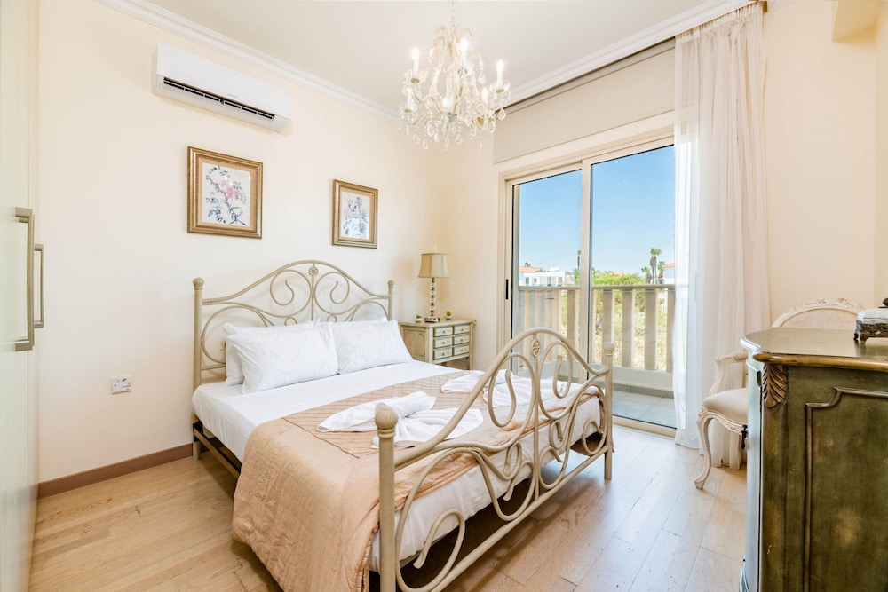 Villa Jacqueline in Protaras