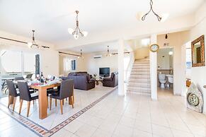 Villa Malamar in Protaras