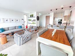 Azure Seaview - Jade Villa