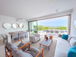 Azure Seaview - Jade Villa