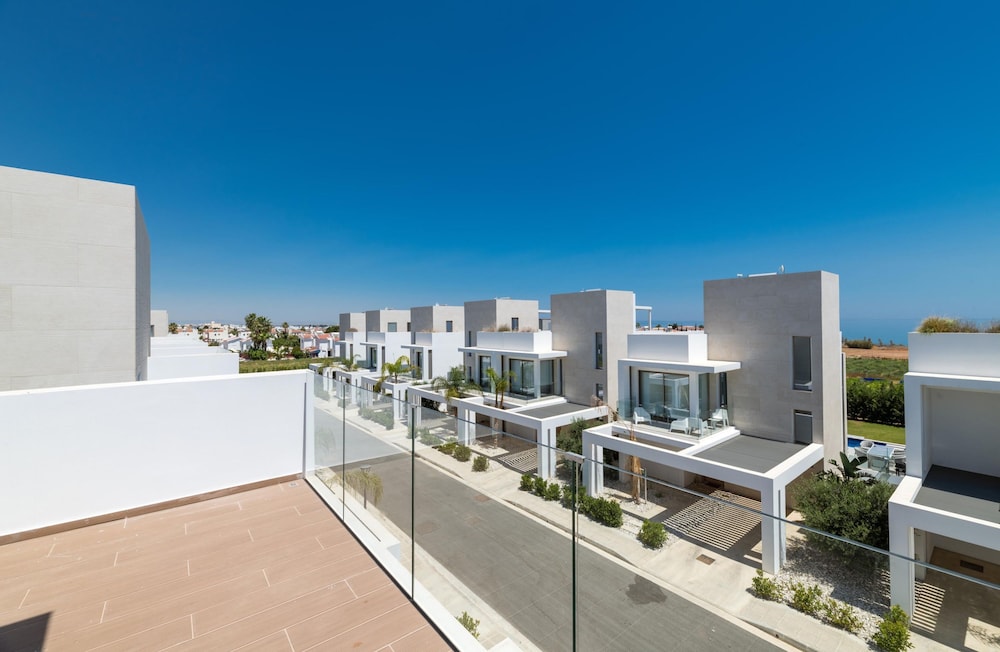 Azure Seaview - Ruby Villa