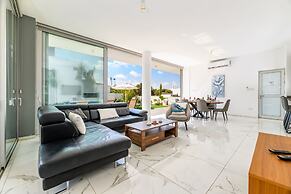 Olivine Waves Villa in Protaras