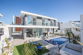 Olivine Waves Villa in Protaras