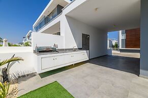 Olivine Waves Villa in Protaras