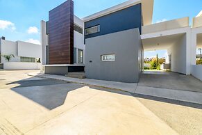 Olivine Waves Villa in Protaras