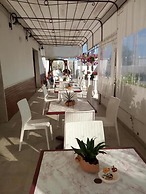 La Scogliera Mare & Relax