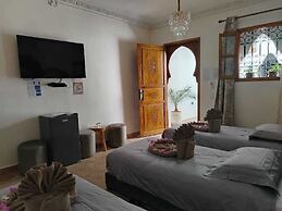 Riad sous le soleil