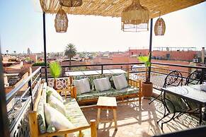 Riad sous le soleil