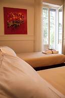 MARI Luxury Rooms and Suites