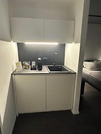 MARI Luxury Rooms and Suites