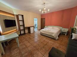 Olivet Hotel