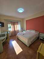 Olivet Hotel