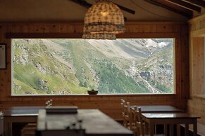 Albergo Ristoro Sitten - 2300 mt