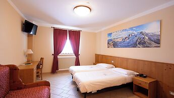 Albergo Ristoro Sitten - 2300 mt