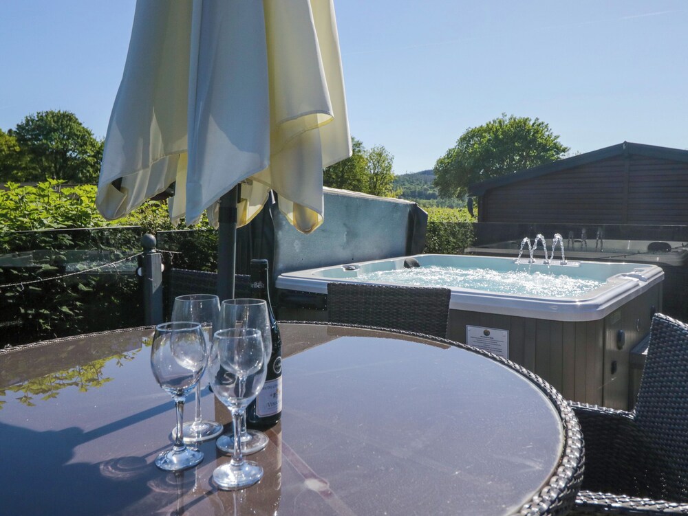Dovedale Lodge
