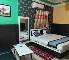 Hotel J B Palace