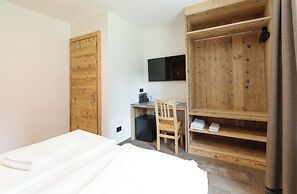 BAITA LARIX BORMIO