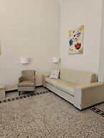 ETNEA ROYAL SUITES