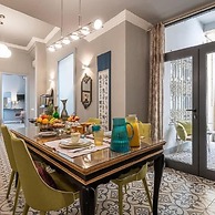 GUESTHOUSE 73