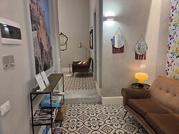 GUESTHOUSE 73