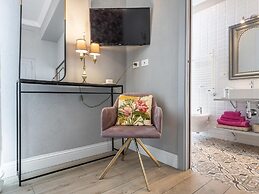 GUESTHOUSE 73