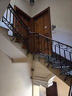 GUESTHOUSE 73