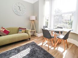 Flat 1A, Mona House