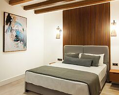 EDRA HOUSE