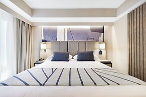 Hotel Riu Plaza Toronto