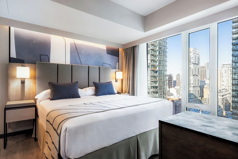 Hotel Riu Plaza Toronto