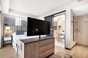 Hotel Riu Plaza Toronto