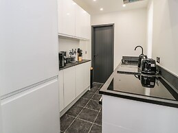 Flat 1, Mona House