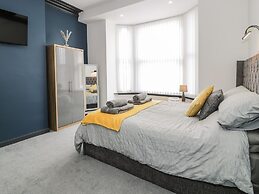 Flat 1, Mona House