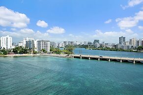 Oceanfront Loft Historic San Juan Terrace