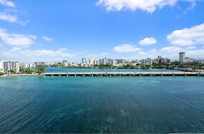 Oceanfront Loft Historic San Juan Terrace