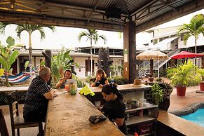 Arenal Hostel Resort