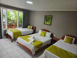 Arenal Hostel Resort