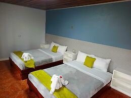 Arenal Hostel Resort