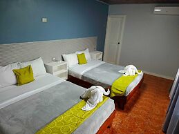 Arenal Hostel Resort