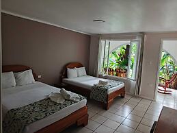 Arenal Hostel Resort