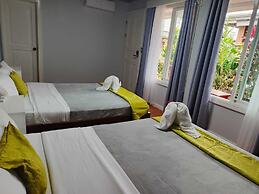 Arenal Hostel Resort