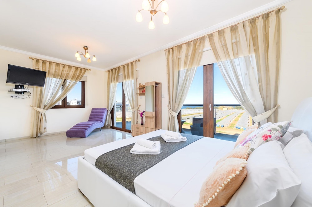 Hanns Villa in Protaras